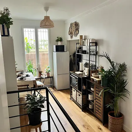 Cozy Centre Апартаменты Париж